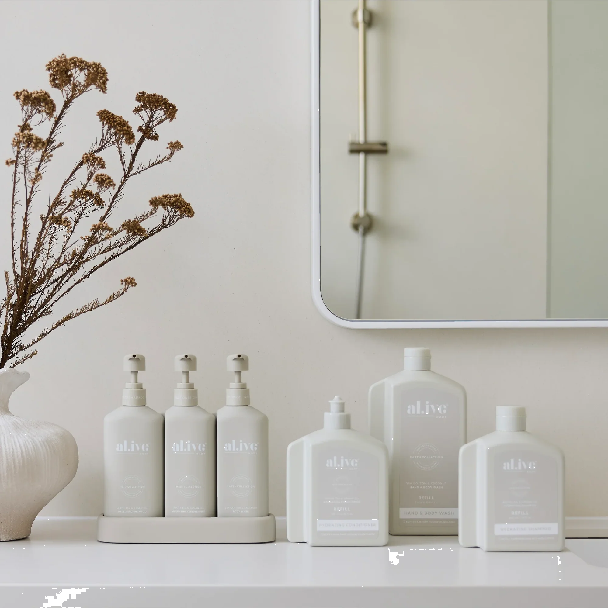 AL.IVE BODY - 650ML CONDITIONER REFILL | WHITE TEA & ARGAN OIL - Image 2