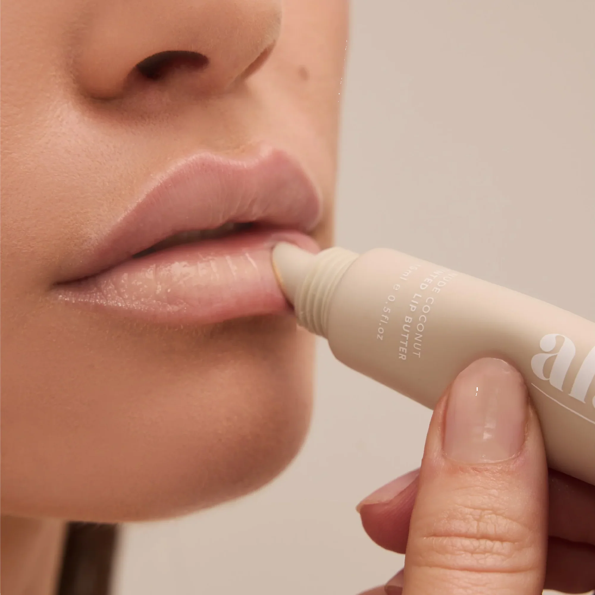 AL.IVE BODY - TINTED LIP BUTTER | NUDE COCONUT - Image 4