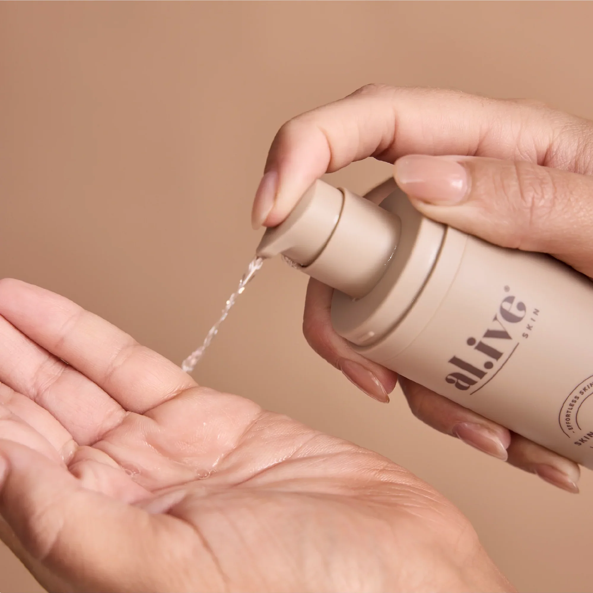 AL.IVE BODY - ALWAYS REFINED | EXFOLIATING ESSENCE - Image 8