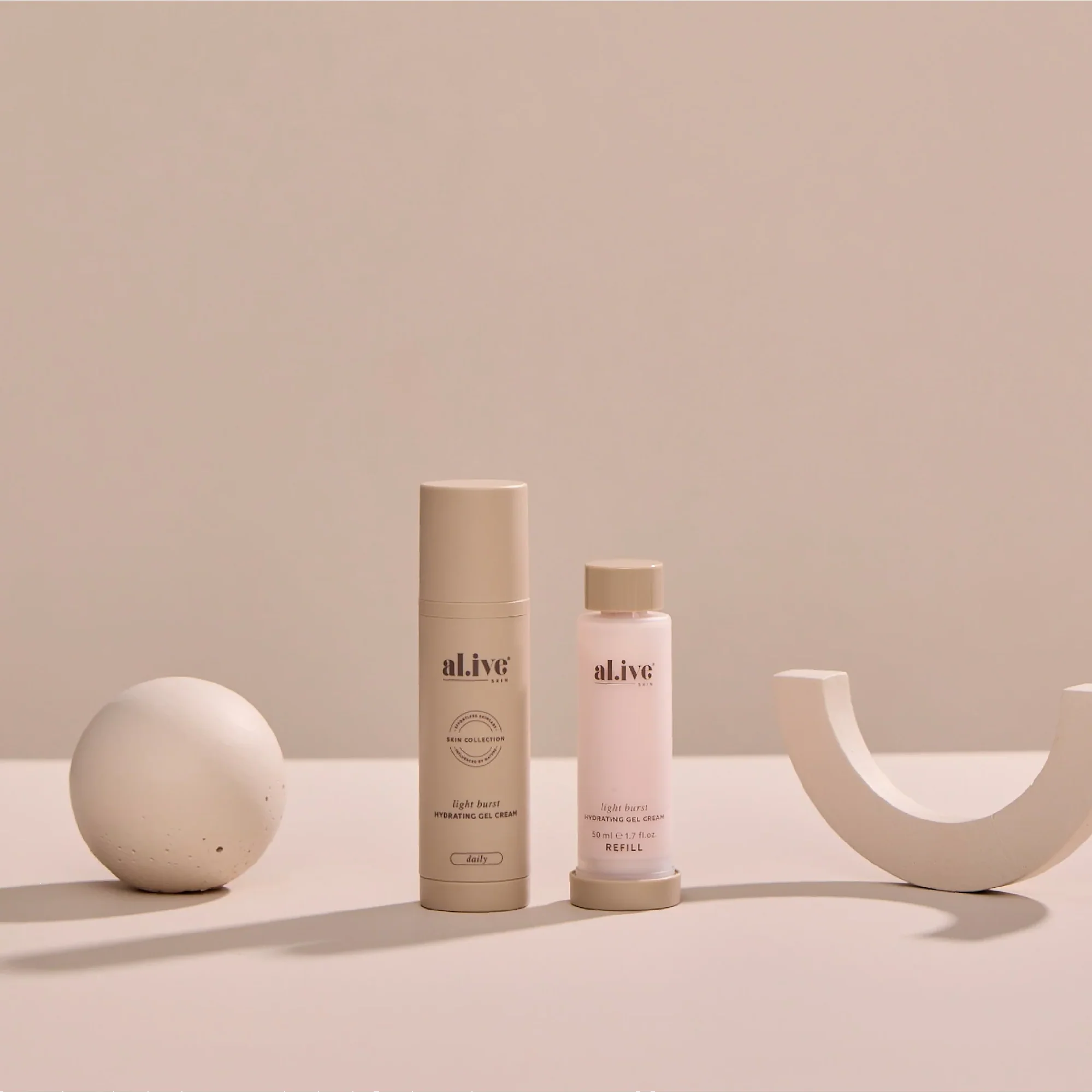 AL.IVE BODY - LIGHT BURST | HYDRATING GEL CREAM | REFILL - Image 3