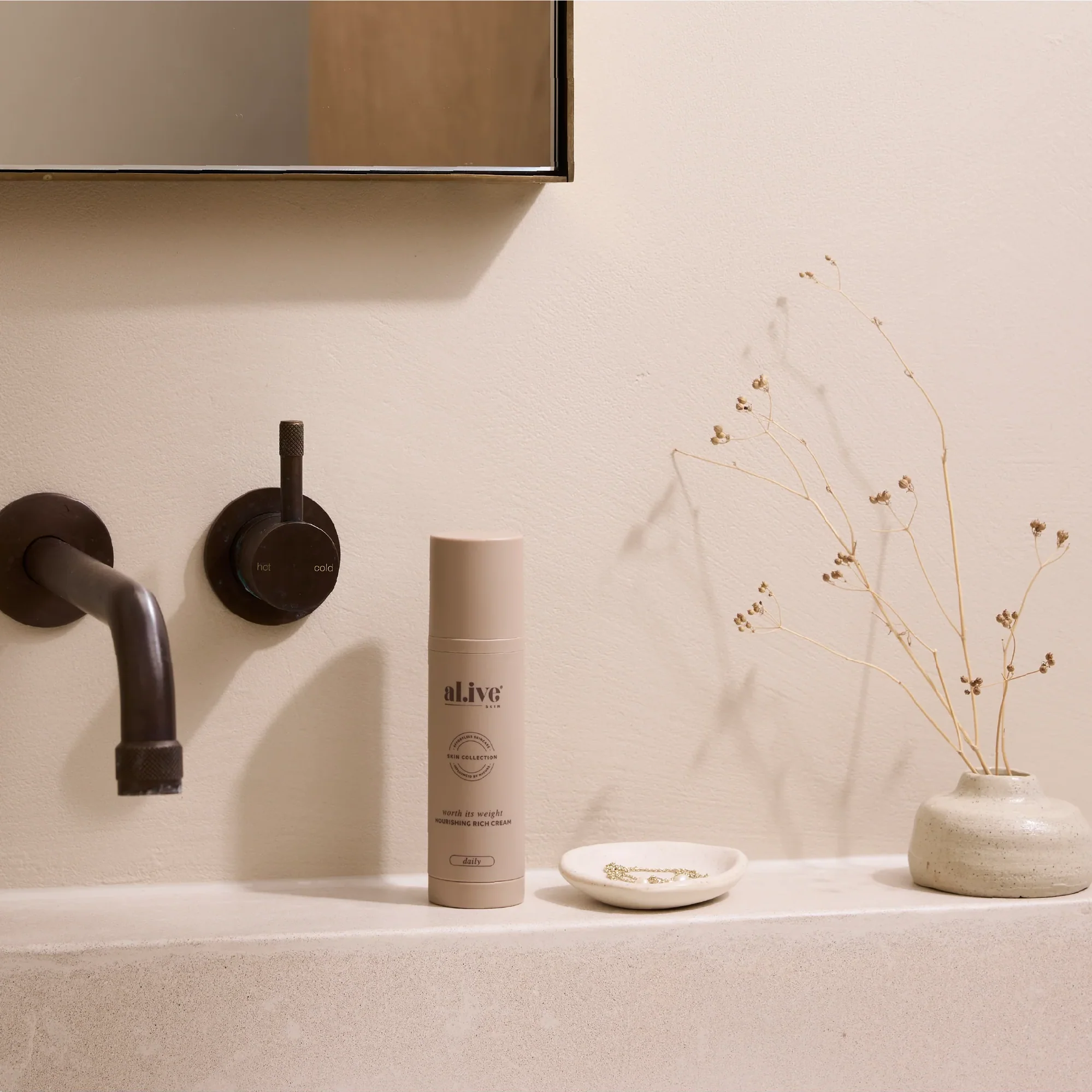AL.IVE BODY - WORTH ITS WEIGHT | NOURISHING RICH CREAM - Image 3