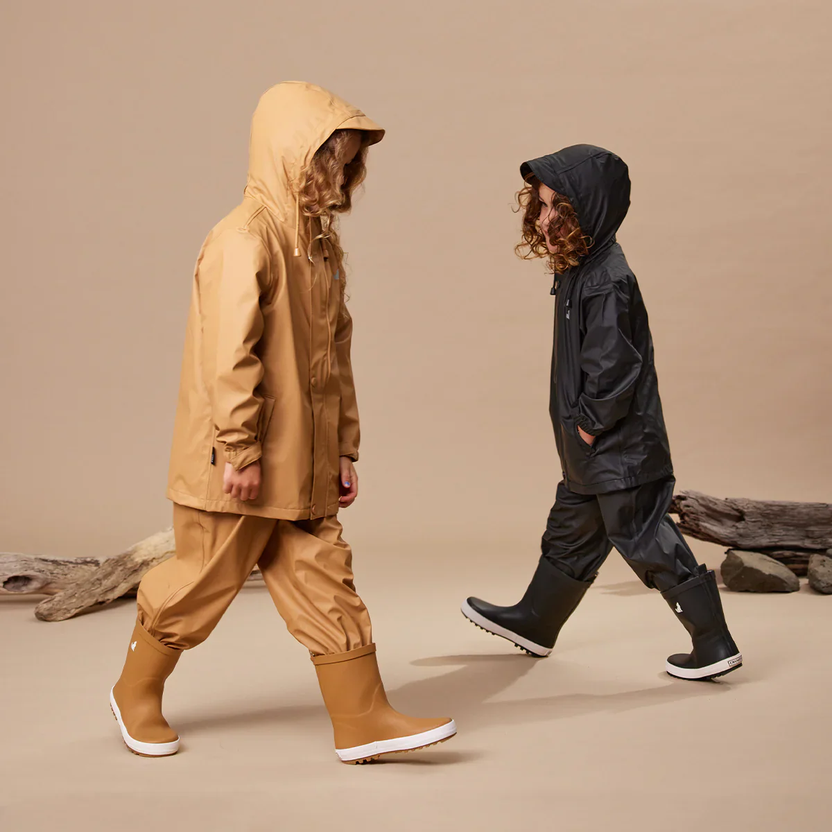 CRYWOLF - PLAY JACKET - Image 2