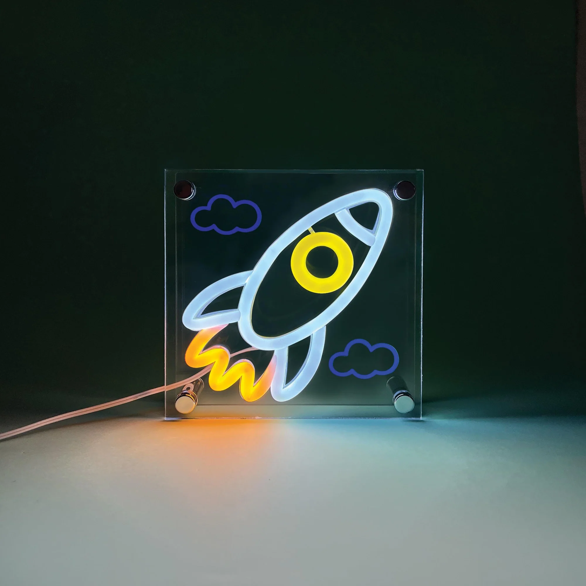 DISCOVERY ZONE - ACRYLIC LIGHT | SPACESHIP - Image 4