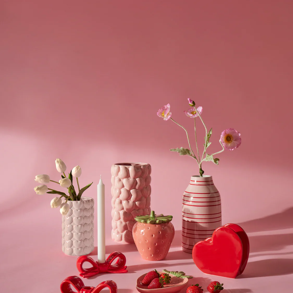 EMPORIUM - ANNISTON STRAWBERRY PLATE PINK - Image 2