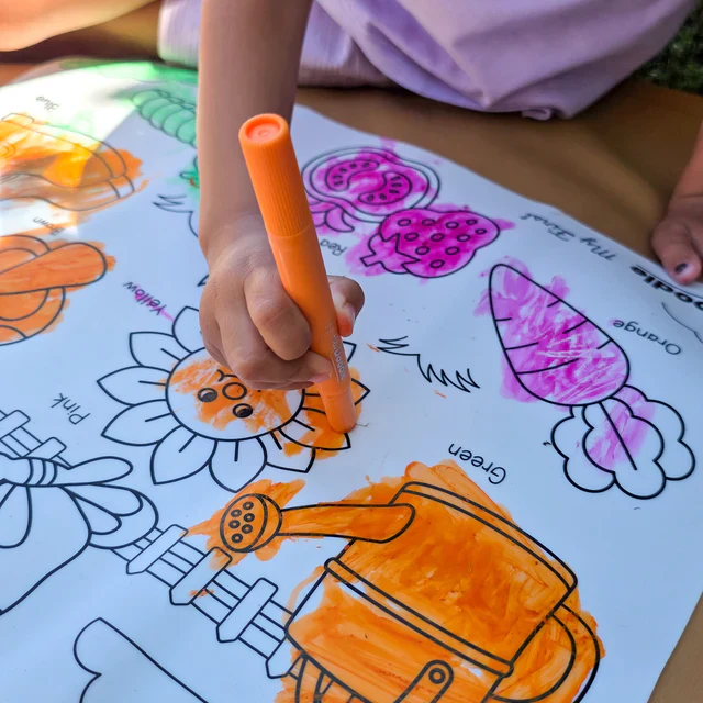 HEY DOODLE - CLASSIC COLOURING & DOODLE MAT | MY FIRST COLOURS - Image 2