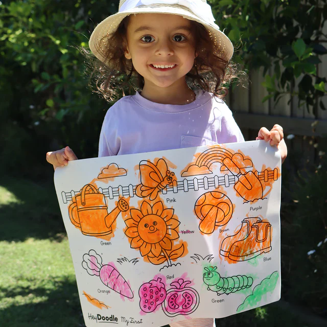 HEY DOODLE - CLASSIC COLOURING & DOODLE MAT | MY FIRST COLOURS - Image 4