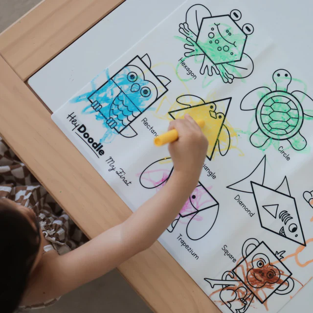 HEY DOODLE - CLASSIC COLOURING & DOODLE MAT | MY FIRST SHAPES - Image 2