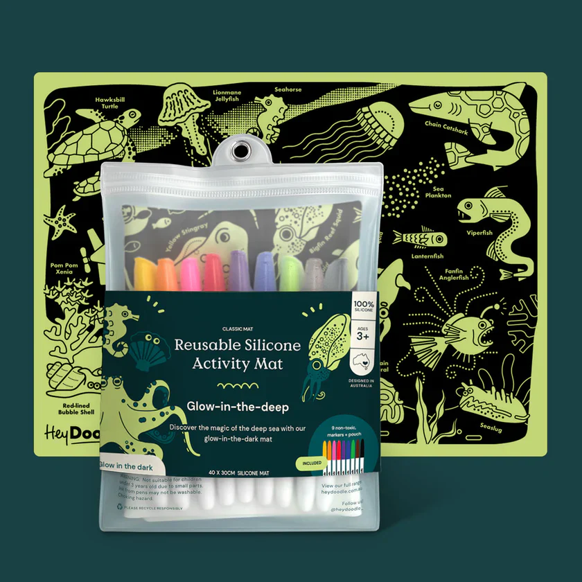 HEY DOODLE - CLASSIC COLOURING & DOODLE MAT | GLOW-IN-THE-DEEP