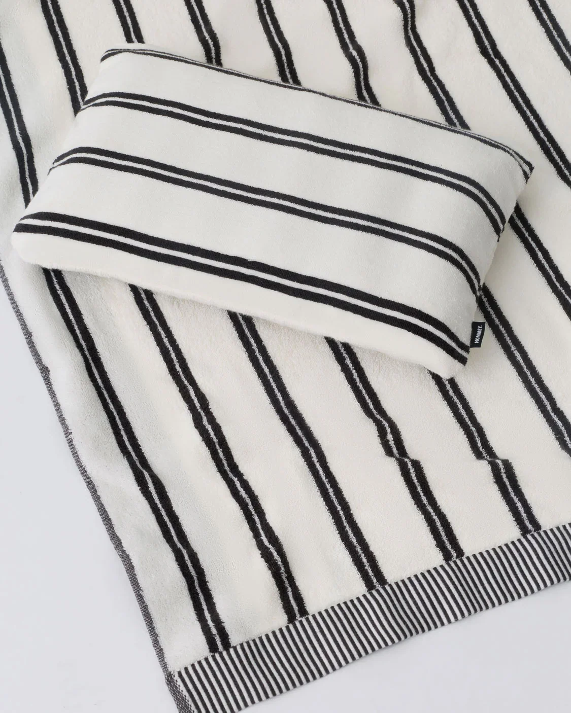 HOMMEY - BEACH PILLOW - Image 4