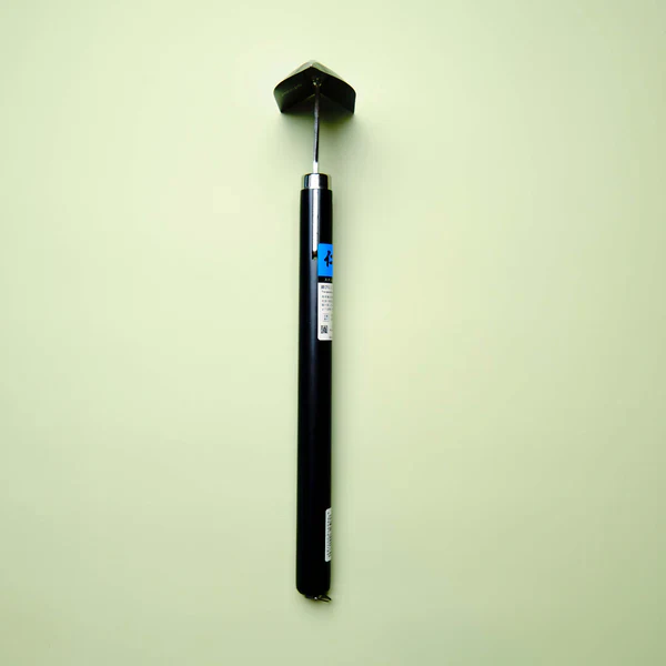 JAPANESE TOOLS - JAPANESE STAINLESS STEEL TRIANGULAR HOE - Image 4
