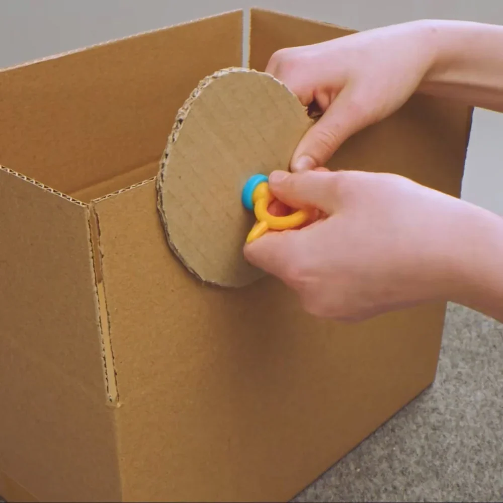 MAKEDO - UPCYCLED CARDBOARD CONSTRUCTION TOOL | MINI-TOOL 012 - Image 2