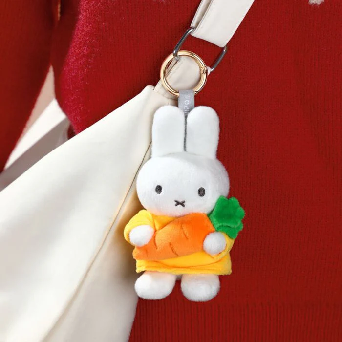 MIFFY - KEYRING: MIFFY WITH CARROT - Image 3