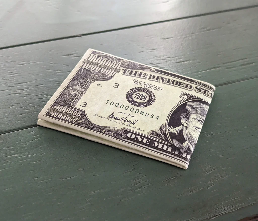 MIGHTY WALLET - TRUMPY DUMPTY - Image 6