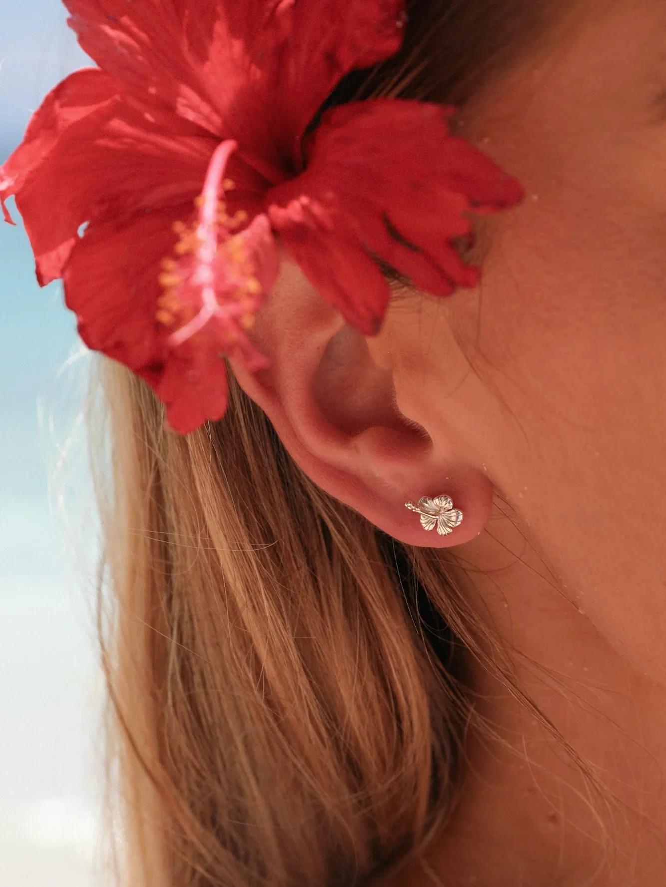 MTL - HIBISCUS STUDS STERLING SILVER - Image 6