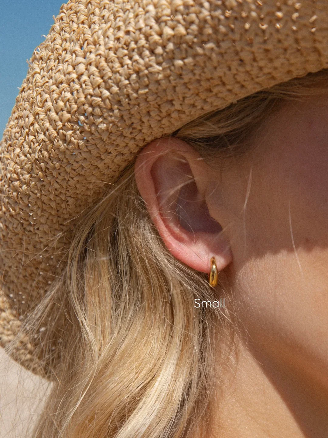 MTL - ISLAND GLOW | HOOPS IN 18K GOLD | MEDIUM - Image 7