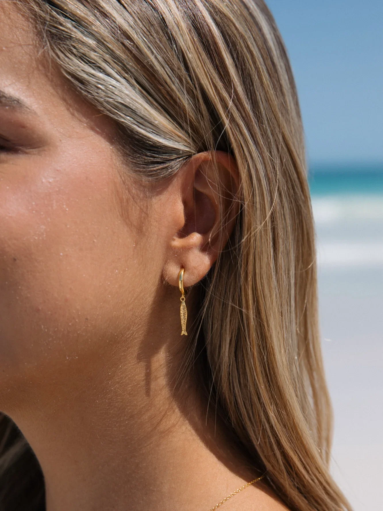 MTL - SARDINE HOOPS | 18K GOLD - Image 3
