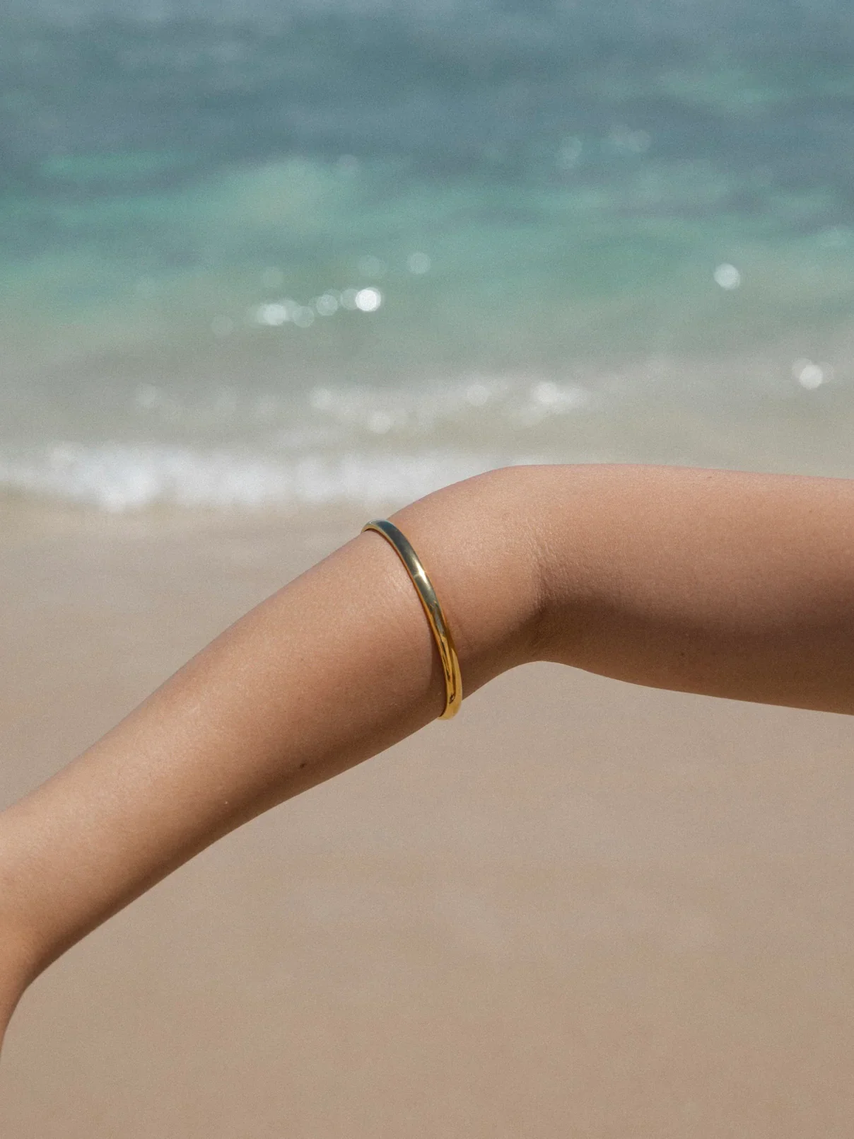 MTL - SOLEI BANGLE 18K GOLD - Image 3