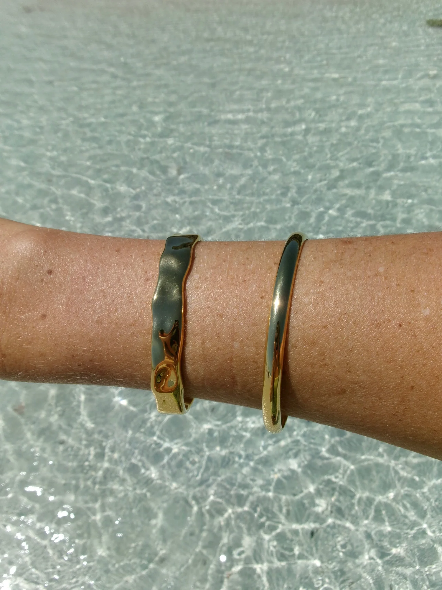 MTL - SOLEI BANGLE 18K GOLD - Image 4