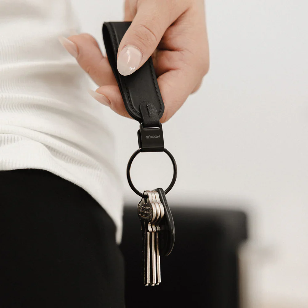 ORBITKEY - LOOP KEYCHAIN | BLACK - Image 3